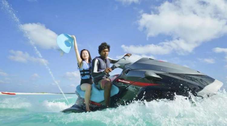 jet ski